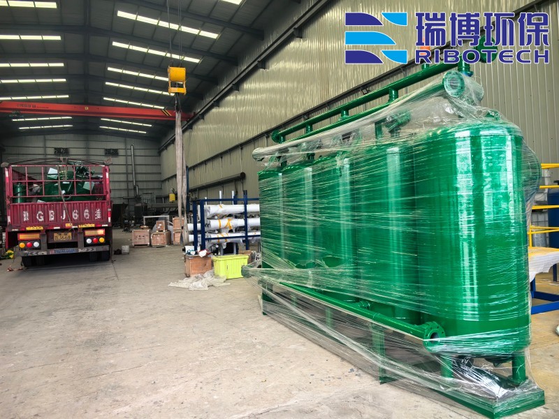 水处理过滤器设备_工业废水处理_纯水处理设备厂家现场图 水处理过滤器设备_工业废水处理_纯水处理设备厂家现场图