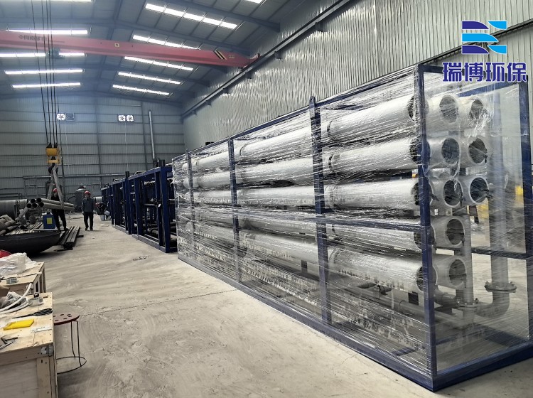 成都饮用水消毒设备原理解析_饮用水_纯水处理设备_厂家现场图