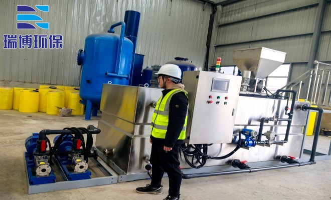 废水处理加药设备_工业废水_矿井水_纯水处理设备_厂家实拍图