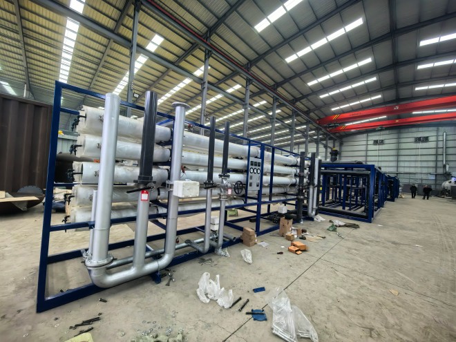 工业纯水_废水_中水回用处理设备_厂家_现场图