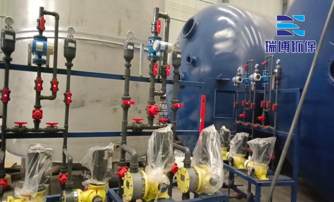 加药装置细节图