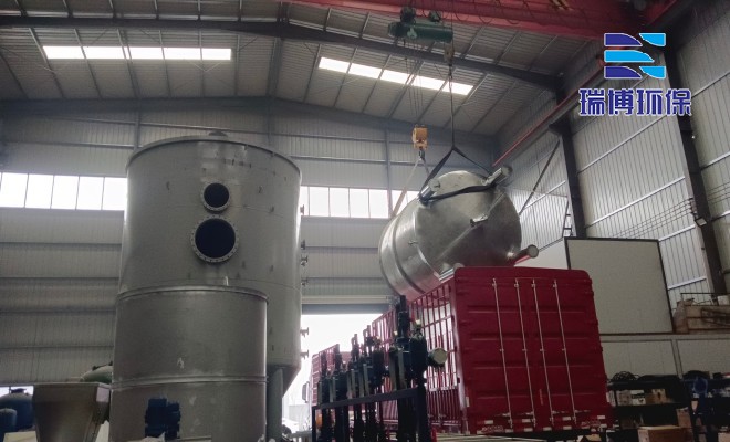 加药装置发货现场