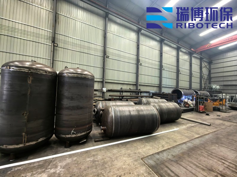 工业净化水过滤器设备车间加工现场图